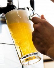 まずは一杯！キンキンに冷えた生ビール！