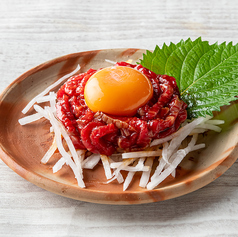 黒毛和牛炙りユッケ