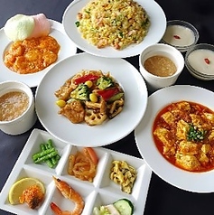 中華料理 頤和園 いわえん 博多駅前店の特集写真