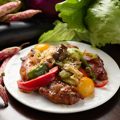 季節野菜と肉炒め