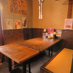 幅広いシチュエーションで活躍してくれるテーブル席は6名様までOK◎少人数での宴会、飲み会など様々なシーンでご利用いただけます。