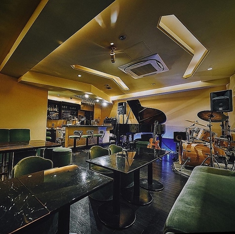 JAZZ CLUB&BAR CRESCENT NbZg