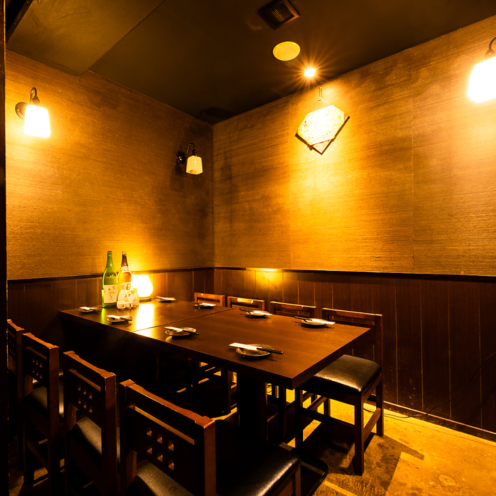 4～8名,8～15名,15～25名…ご人数に合わせた個室をご案内致します。快適空間でこだわりの料理を。