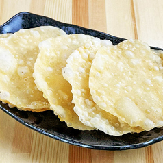 餃子の皮せんべい