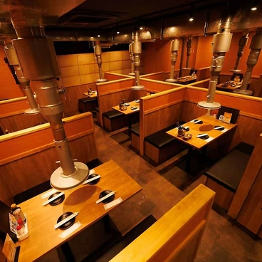 焼肉横丁 あきば 秋葉原店の雰囲気1