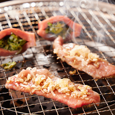 YAKINIKUEN 忍鬨 焼肉園にんぐ 大阪梅田店の特集写真