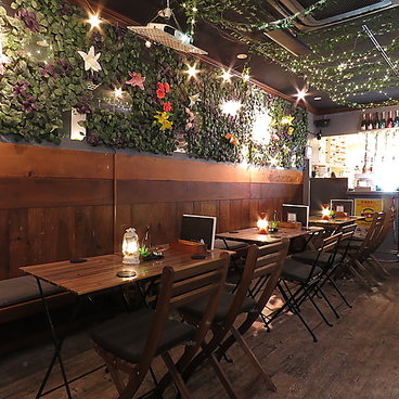 frees　大名　国体道路店の雰囲気1