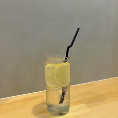 新鮮なレモンの酸味が引き立つ極上の美味しさの一杯◎