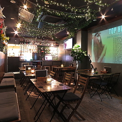 frees　大名　国体道路店の雰囲気2