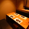 まったりとお話するのもワイワイ盛り上がるのも使い方はお客様次第！おしゃれな店内となっておりますので周りを気にせずお楽しみいただけます！お席のご要望などございましたらお気軽にお電話でお問い合わせくださいませ！（上野/個室/居酒屋/飲み放題/炉端焼き/おでん/釜飯/デート/女子会/おしゃれ/記念日/喫煙可）