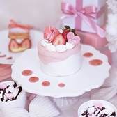 お子様とのご来店もOK☆ママ会やご家族でのお食事にも是非ご利用ください!季節を感じる、幻想的な世界観の店内は写真映えもバッチリ◎何度も来たくなるアフタヌーンティーカフェです。