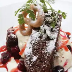 ショコラケーキのパルフェ/焼きたてワッフルとバニラアイスのパルフェ