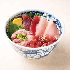 四種のまぐろ丼