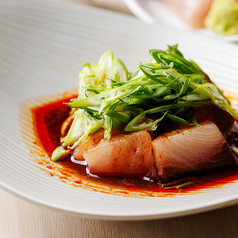 九条ネギ乗せピリ辛よだれブリ