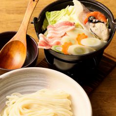 何と言ってもうどん家は麺！自慢の手打ち麺は白椿を使用