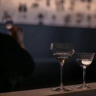 料理に寄り添う100種超の日本酒セレクション