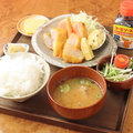 料理メニュー写真&nbsp;ミックスレアフライ定食
