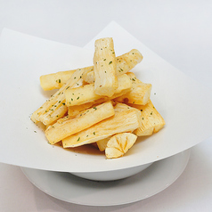 Yuca fritas(ユカ フリッタス)