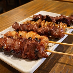 名物　もつ焼き各種お持ち帰り出来ます。