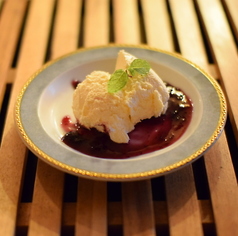 ババロア～ブルーベリーソースを添えて～