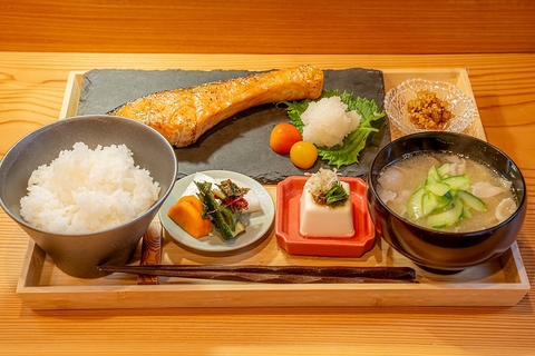 情報公開まで少々お待ちください。