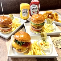 本格パティのオリジナルバーガーがおすすめ◎