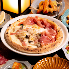 PIZZA R＆B ビスマルク ロッソ & ビアンコ