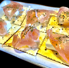 生ハムチーズクラッカー