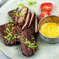 思わず注文したくなるような贅沢な和牛料理をご用意。