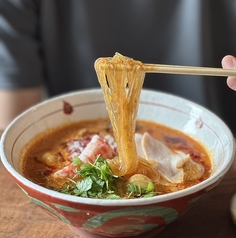 京都餃子 enen 祇園本店の雰囲気2