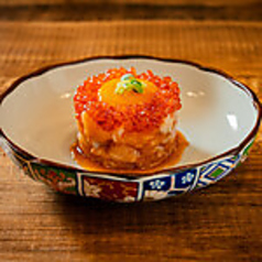 いくらとサーモンの親子ユッケ