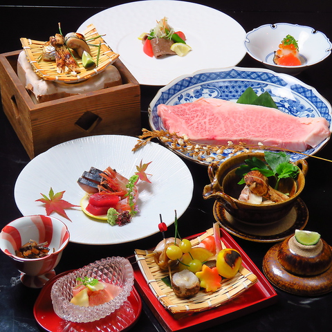 虎ノ門駅/徒歩３分。完全個室で季節を感じる会席料理をお楽しみください。