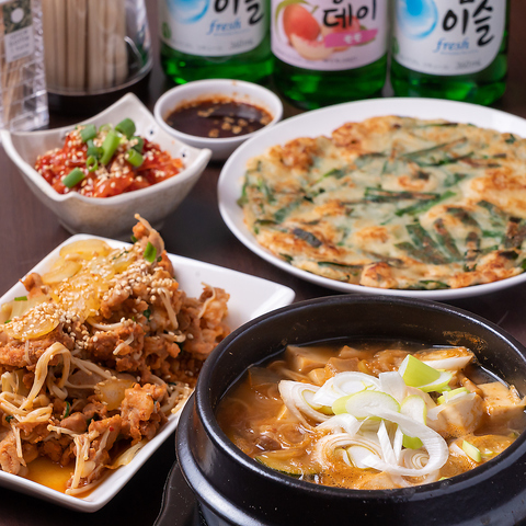 本格韓国料理がリーズナブルに楽しめるアットホームな居酒屋です♪