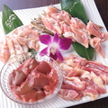 料理メニュー写真 国産 若鶏と親鳥の食べ比べ(250g)