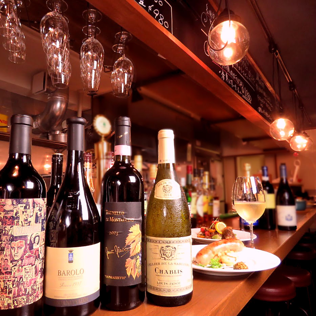 ワインも種類豊富に低価格からご用意