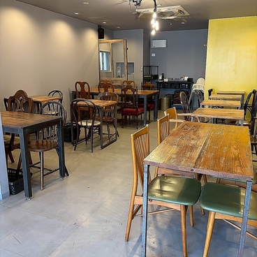 NINOVAL COFFEE 昭和町店の雰囲気1