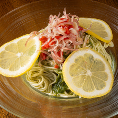 檸檬と浅利のじぇのべそーめん