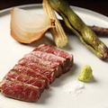 料理メニュー写真 オリーブ牛のステーキ～旬野菜のグリルを添え～
