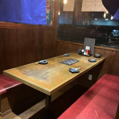 鶏と魚と旨い酒 炭家の雰囲気1