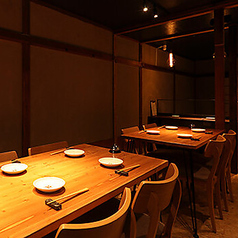 20名～30名様での店舗貸切も承ります。お一人様から各種ご宴会まで幅広くご利用いただけるスペースで、特別なひとときを心地よい環境でお過ごしいただけます。