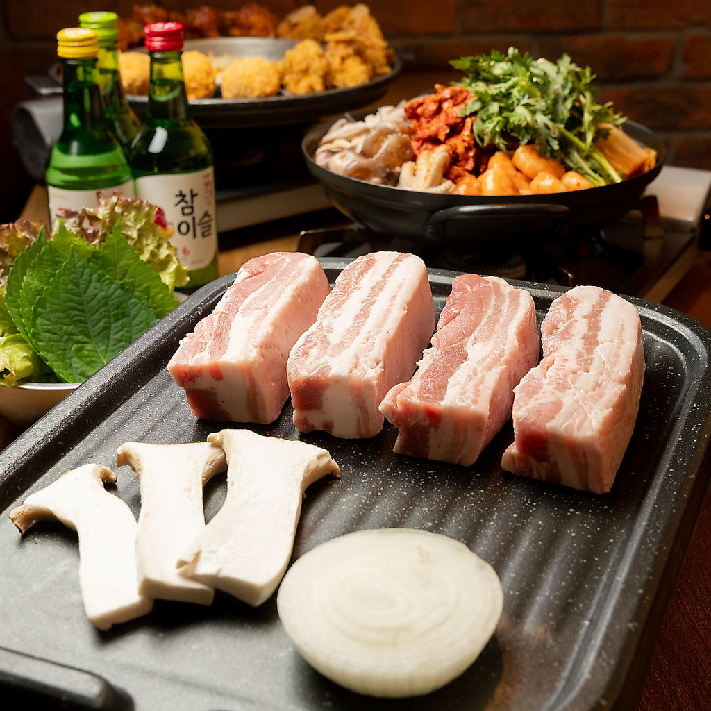 【韓国料理 ホンデポチャ 横浜西口店】