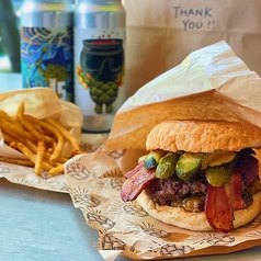 WCBビールと抜群の相性！自慢のハンバーガー！
