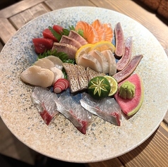 お刺身盛り合わせ　一人前