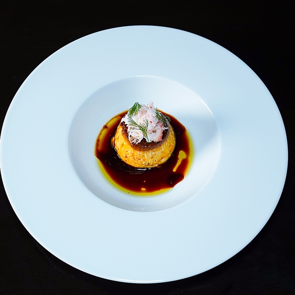 秋葉原から徒歩5分にある肉、海鮮、イタリアン等幅広く食べられます。