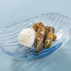 蕎麦の実アイスと大学芋