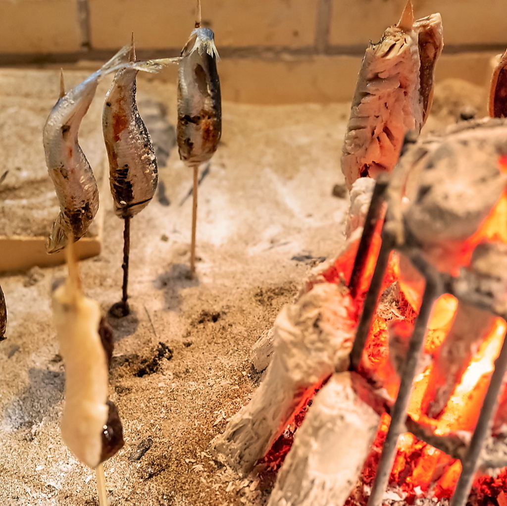 ≪横浜駅西口徒歩1分≫個室もあります♪宴会やデート、女子会に最適♪自慢の創作料理も◎