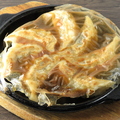 料理メニュー写真&nbsp;鉄板餃子