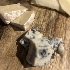 厳選チーズプレート