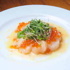 ホタテとイクラのカルパッチョ