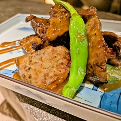 鶏とろレバー炭火焼